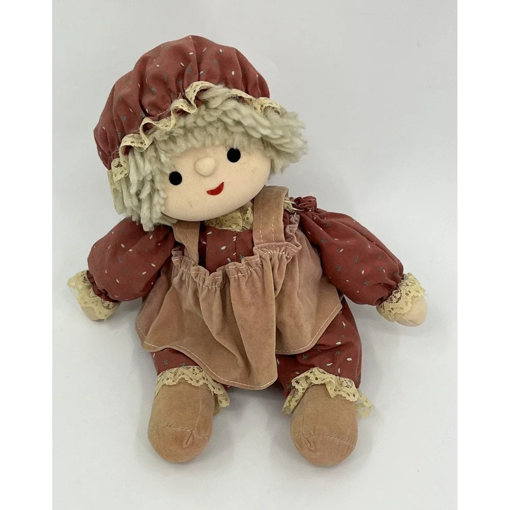 Vintage Musical Wind Up Rag Doll Animated Plays Tomorrow From Annie VIDEO
